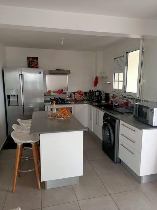 A 10Min De La Plage, Agreable Appartement Lumineux Льо Робер Екстериор снимка
